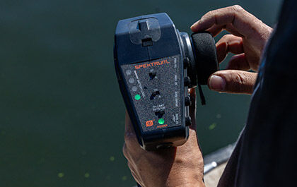 Real-Time Smart Telemetry for the Pro Boat® Miss Illinois U-34 34 Inch Brushless Hydro RC Boat