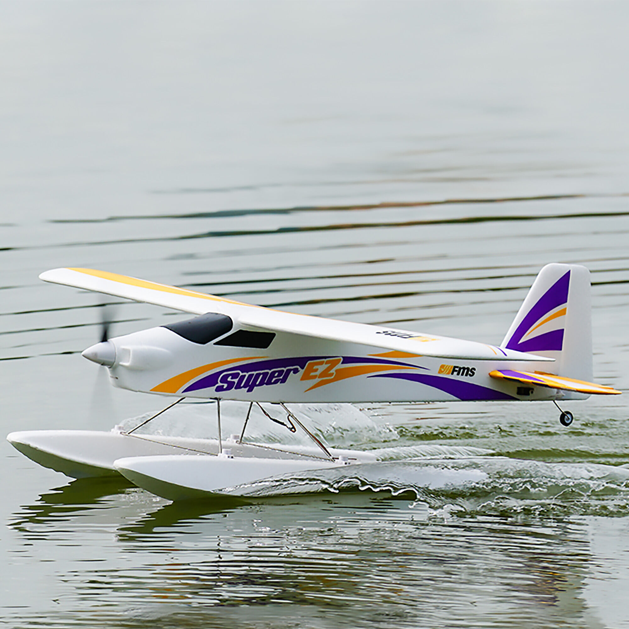 FMS Super EZ PNP 1220mm V4 with Floats and Reflex Horizon Hobby