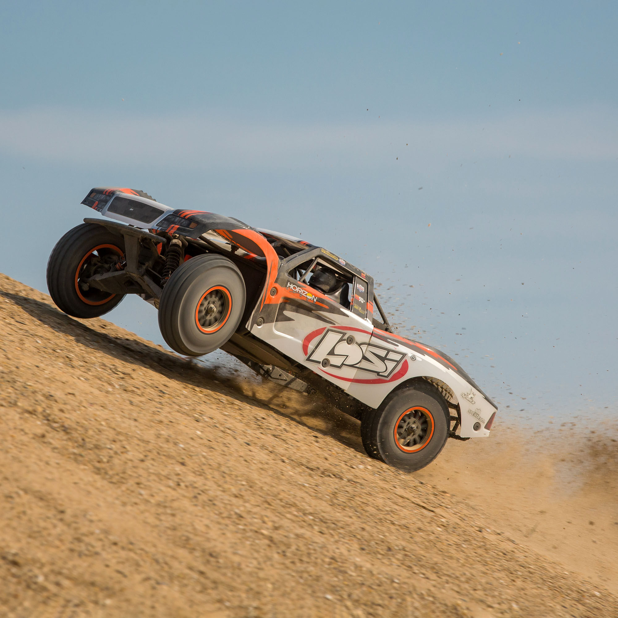 losi desert racer
