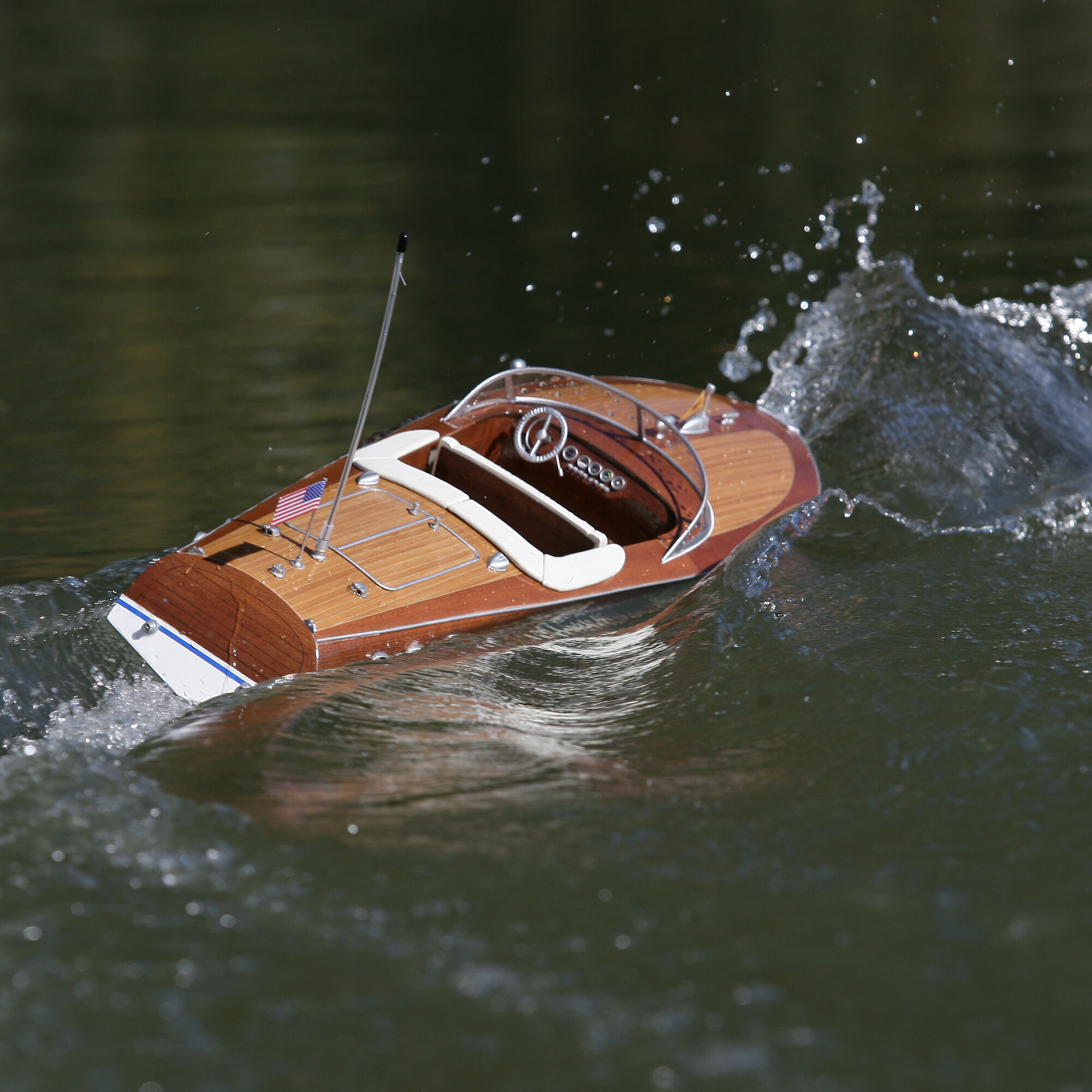 Volere 22 rc hotsell boat