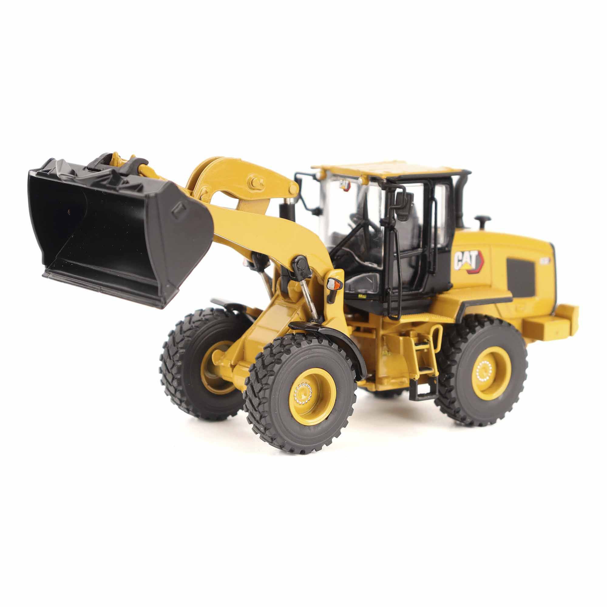 1:50 Cat 930 Wheel Loader | Horizon Hobby