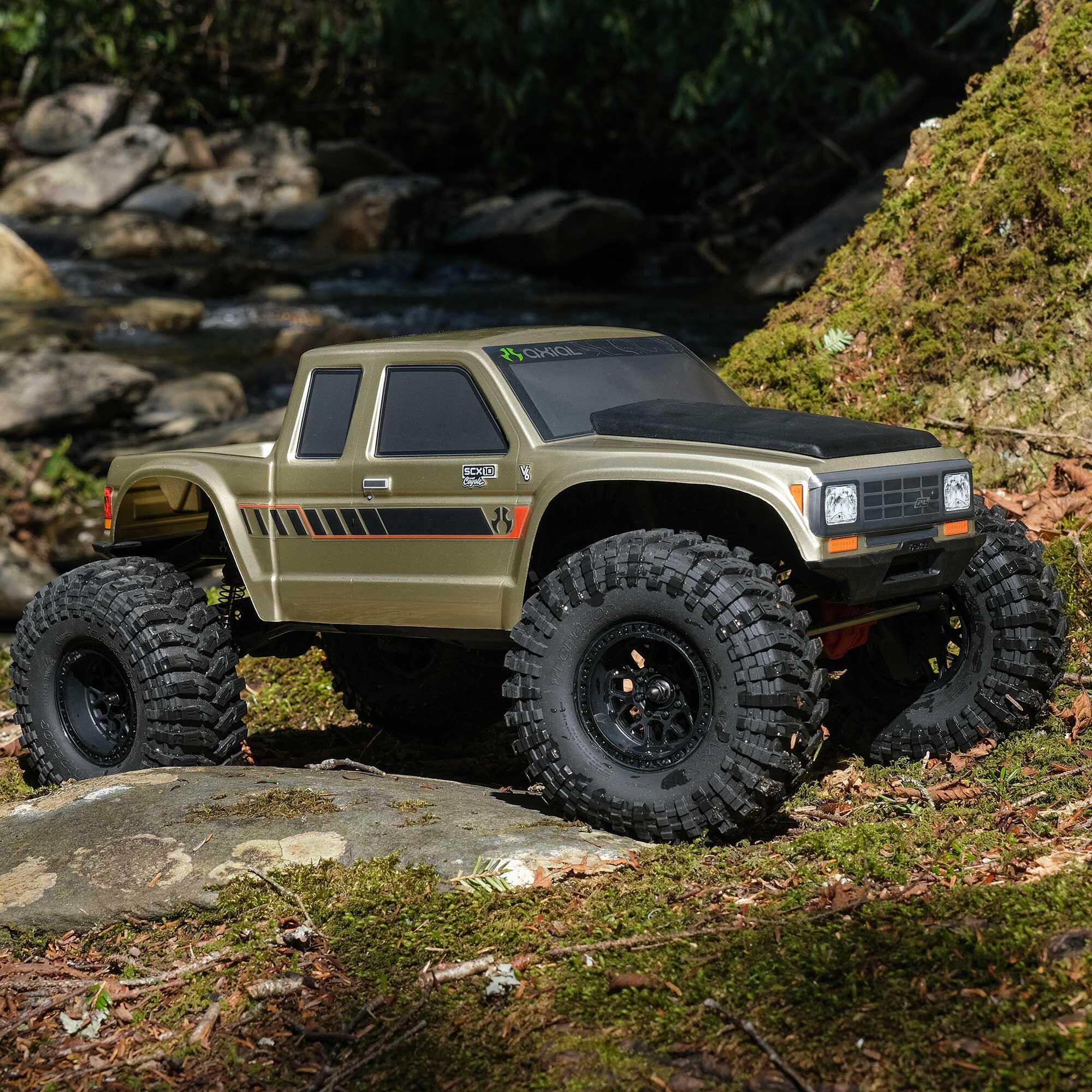 i*y様 Axial SCX10 オフロードラジコンカー Axial Axial 1/10 SCX10 III Coyote 4X4 RTR Rock Crawler (Battery