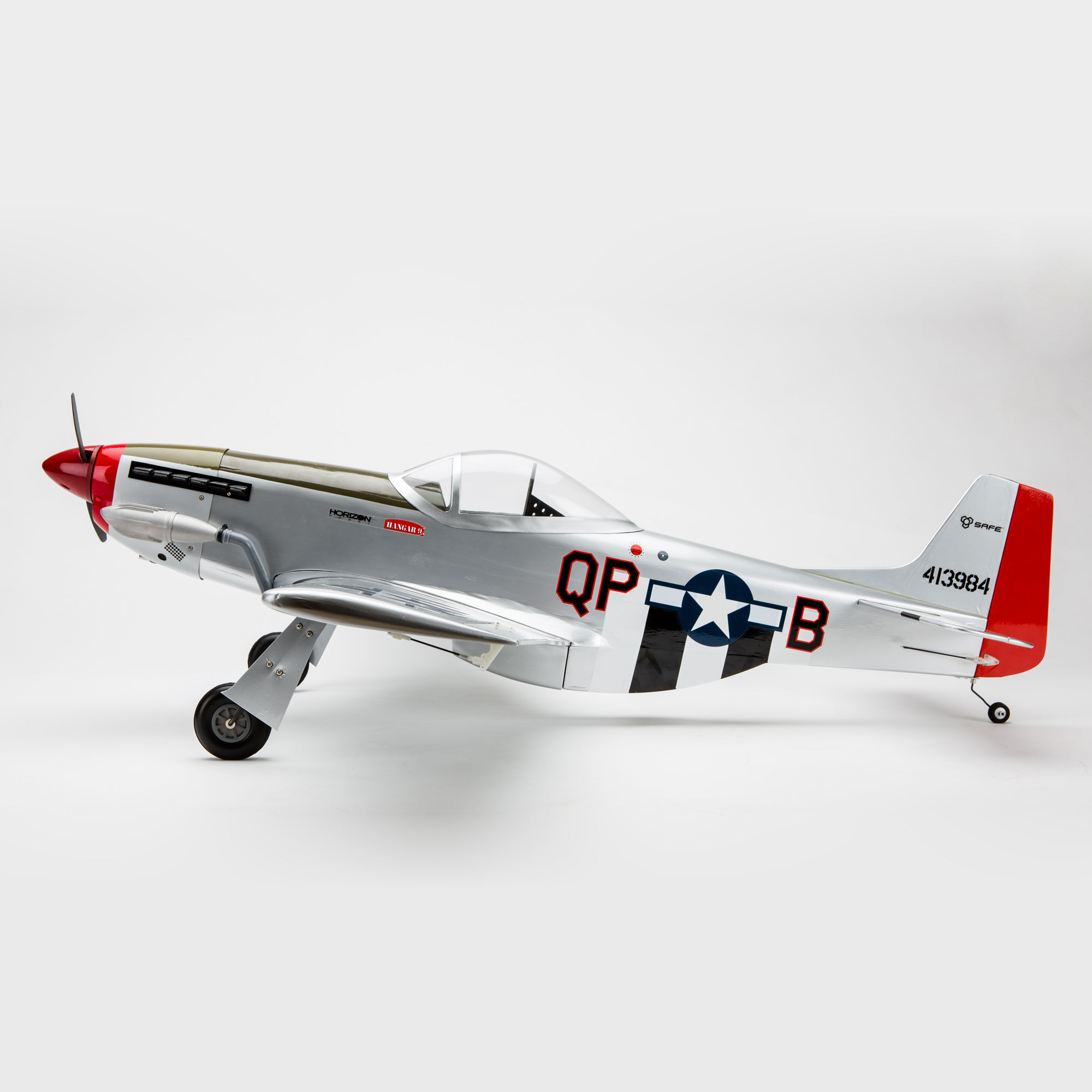 Hangar 9 P-51 Mustang S 8cc BNF Gas 