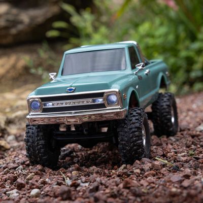 1/30 SCX30 Chevrolet K10 4X4 RTR Brushed Rock Crawler (Battery & Charger Included), Green 1/30 SCX30 Chevrolet K10 4X4 RTR Brushed Rock Crawler (Battery & Charger Included), Green