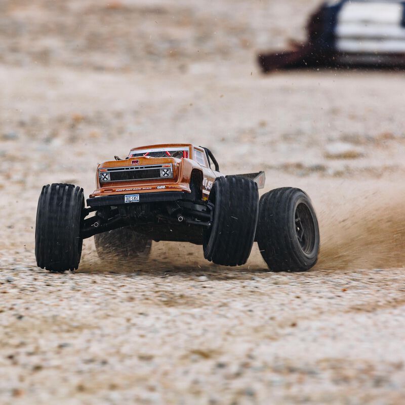 1/10 OUTCAST 4x4 4S BLX Brushless Stunt Truck with Spektrum RTR, Bronze