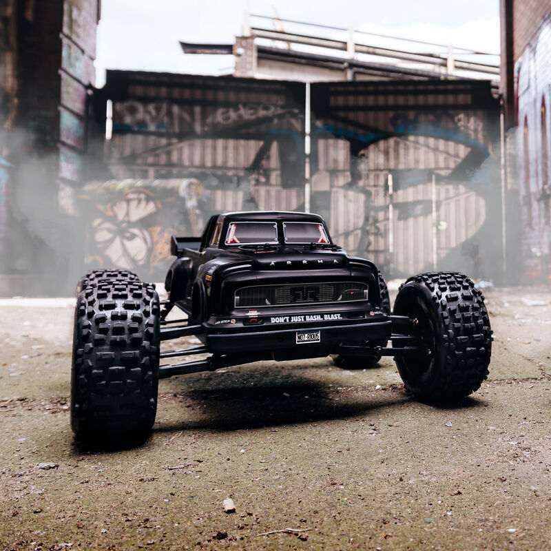 1/8 NOTORIOUS 6S BLX 4WD Classic Stunt Truck RTR, Black