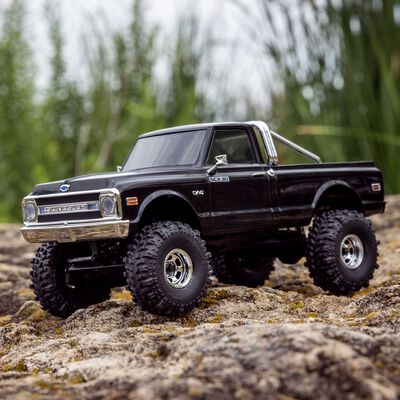 1/30 SCX30 Chevrolet K10 4X4 RTR Brushed Rock Crawler (Battery & Charger Included), Black 1/30 SCX30 Chevrolet K10 4X4 RTR Brushed Rock Crawler (Battery & Charger Included), Black