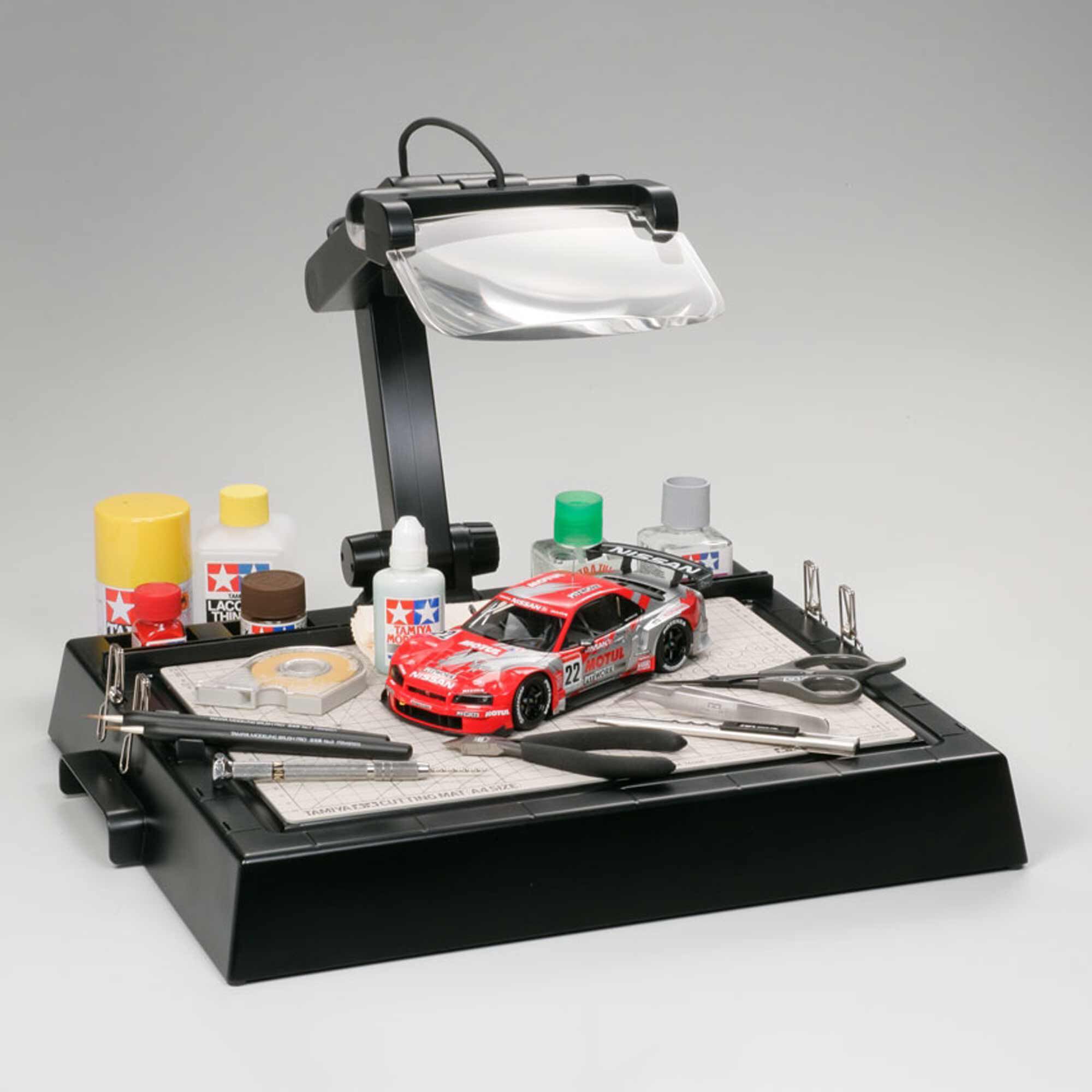 Tamiya Tamiya Work Station with Magnifying Lens | Horizon Hobby