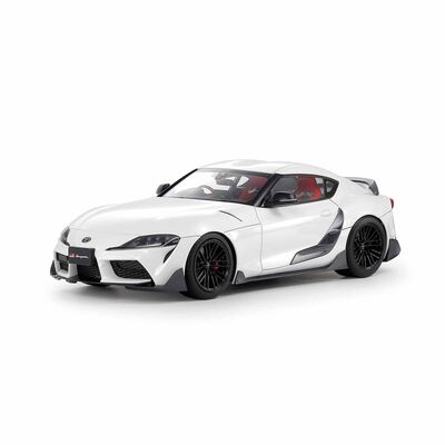 1/24 Toyota GR Supra Custom Model Kit 1/24 Toyota GR Supra Custom Model Kit