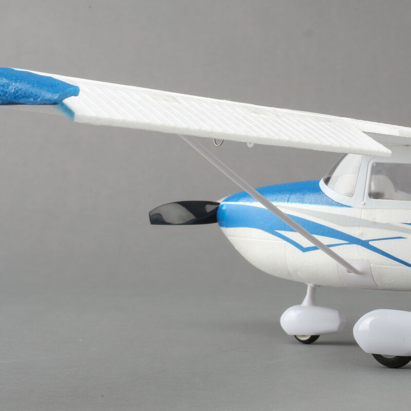 E-flite UMX Cessna 182 BNF Basic with AS3X, 635mm | Horizon Hobby