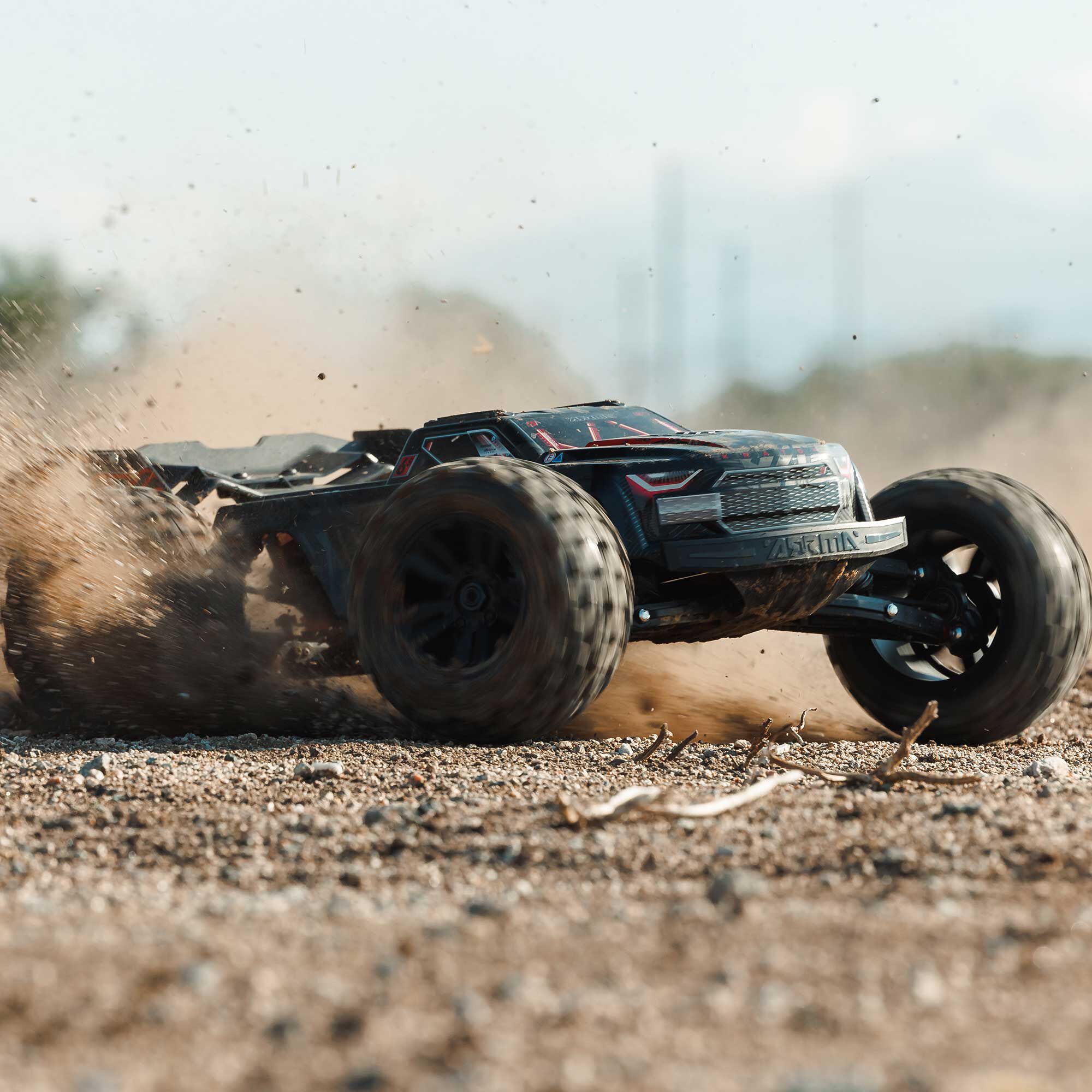 1/8 KRATON 6S EXB 4X4 RTR ���귯�� ���ǵ� Ʈ��, ����