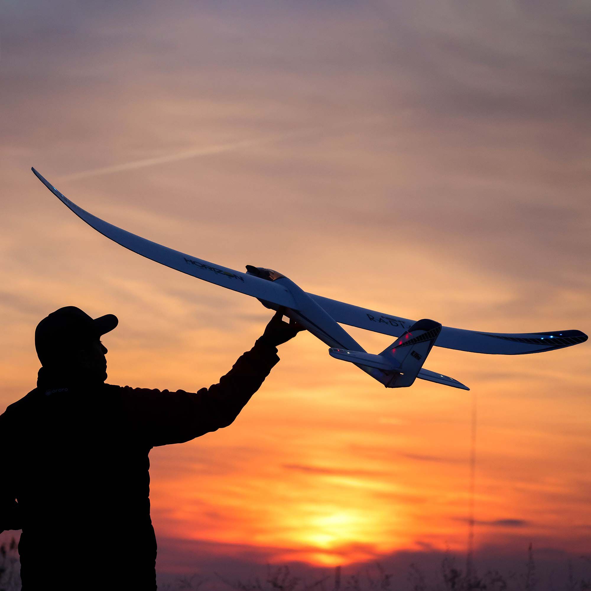 [���ܼ�] EFL36500 [E-FLITE(Blade)] Night Radian 2.0m BNF Basic
