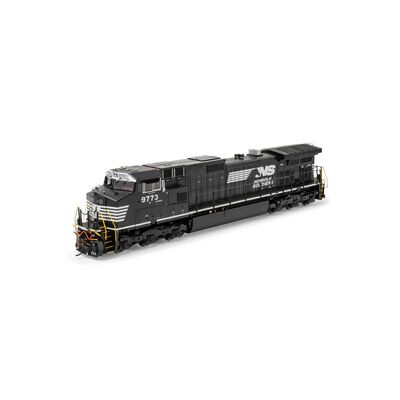 HO GE Dash 9-40CW Locomotive with DCC & Sound, NS #9773 HO GE Dash 9-40CW Locomotive with DCC & Sound, NS #9773