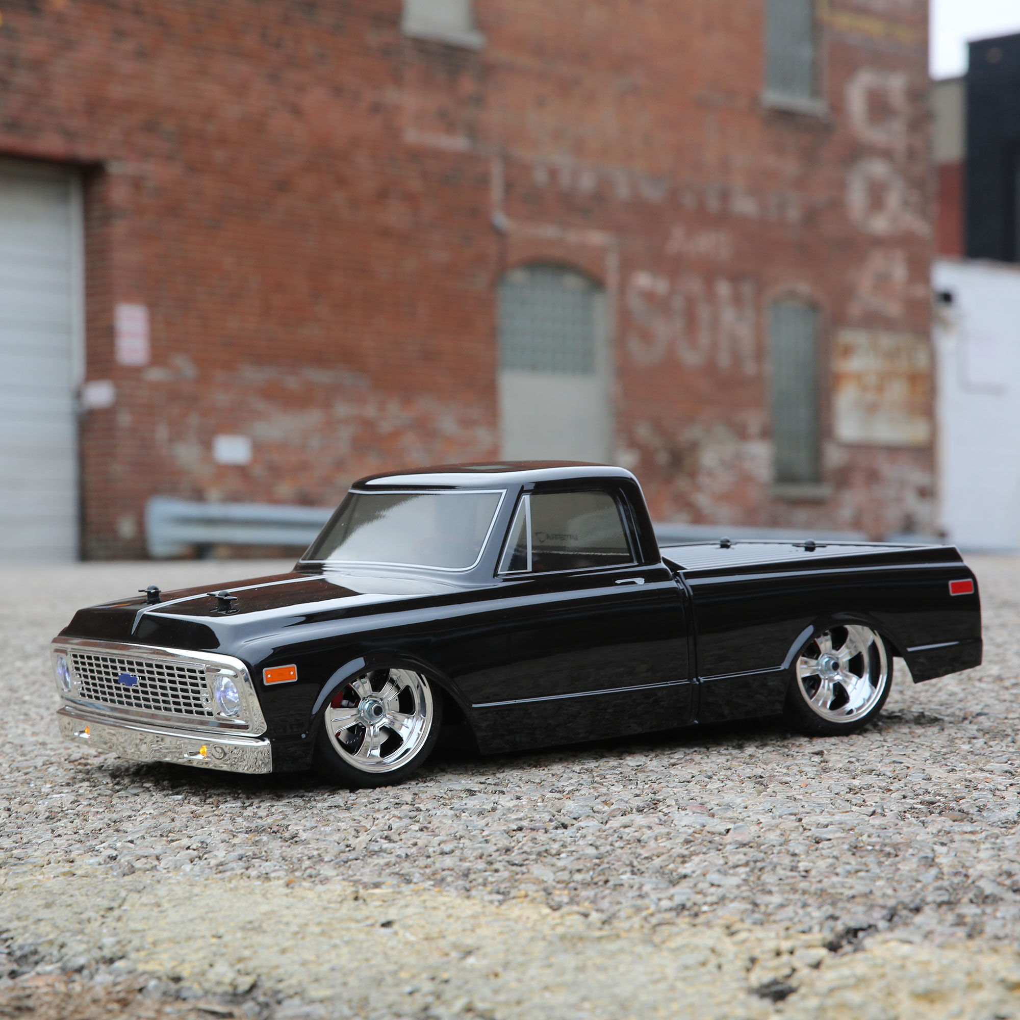 Vaterra 1 10 1972 Chevy C10 Pickup Truck V 100 S 4WD Brushed RTR Black Horizon Hobby