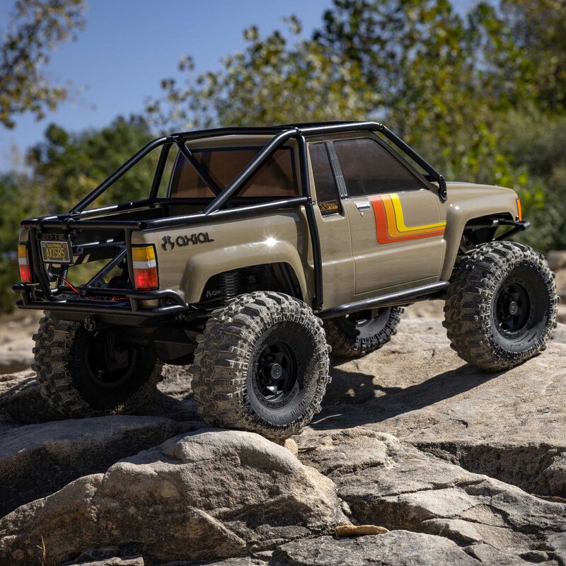 [�˾���ũ] AXI-2062T1 [Axial] 1/10 SCX10 III 1987 Toyota SR5 4X4 RTR Brushed Rock Crawler, Tan 20