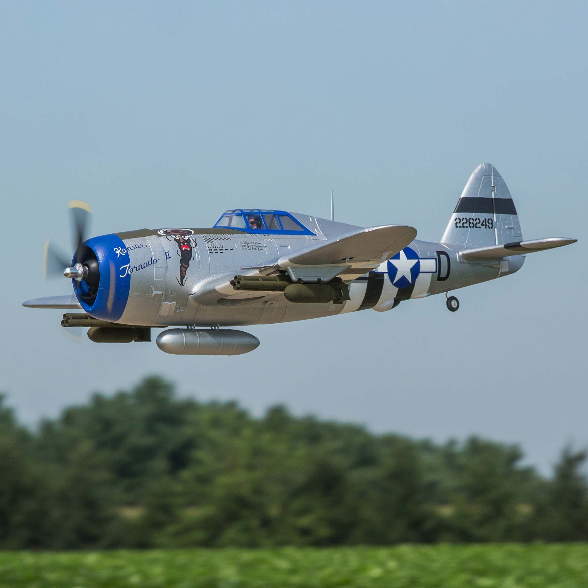 [���ܼ�] EFL08450 [E-FLITE] 1200mm P-47 Razorback BNF Basic with AS3X & SAFE Select