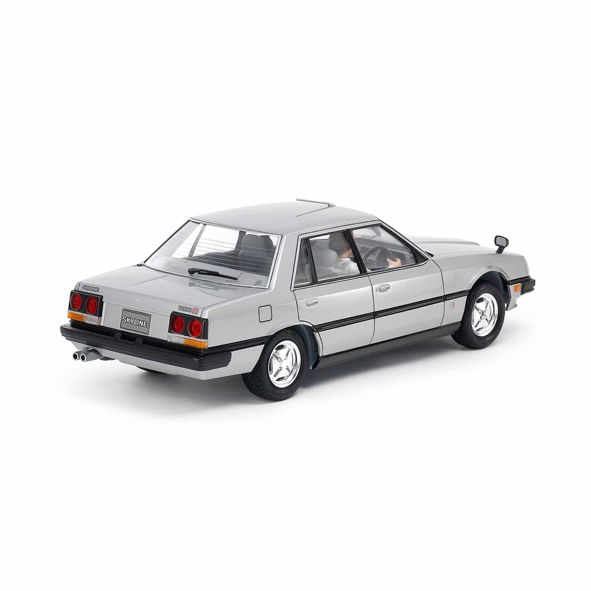 1/24 Nissan Skyline Sedan 2000 Turbo Gt-e - S | Horizon Hobby