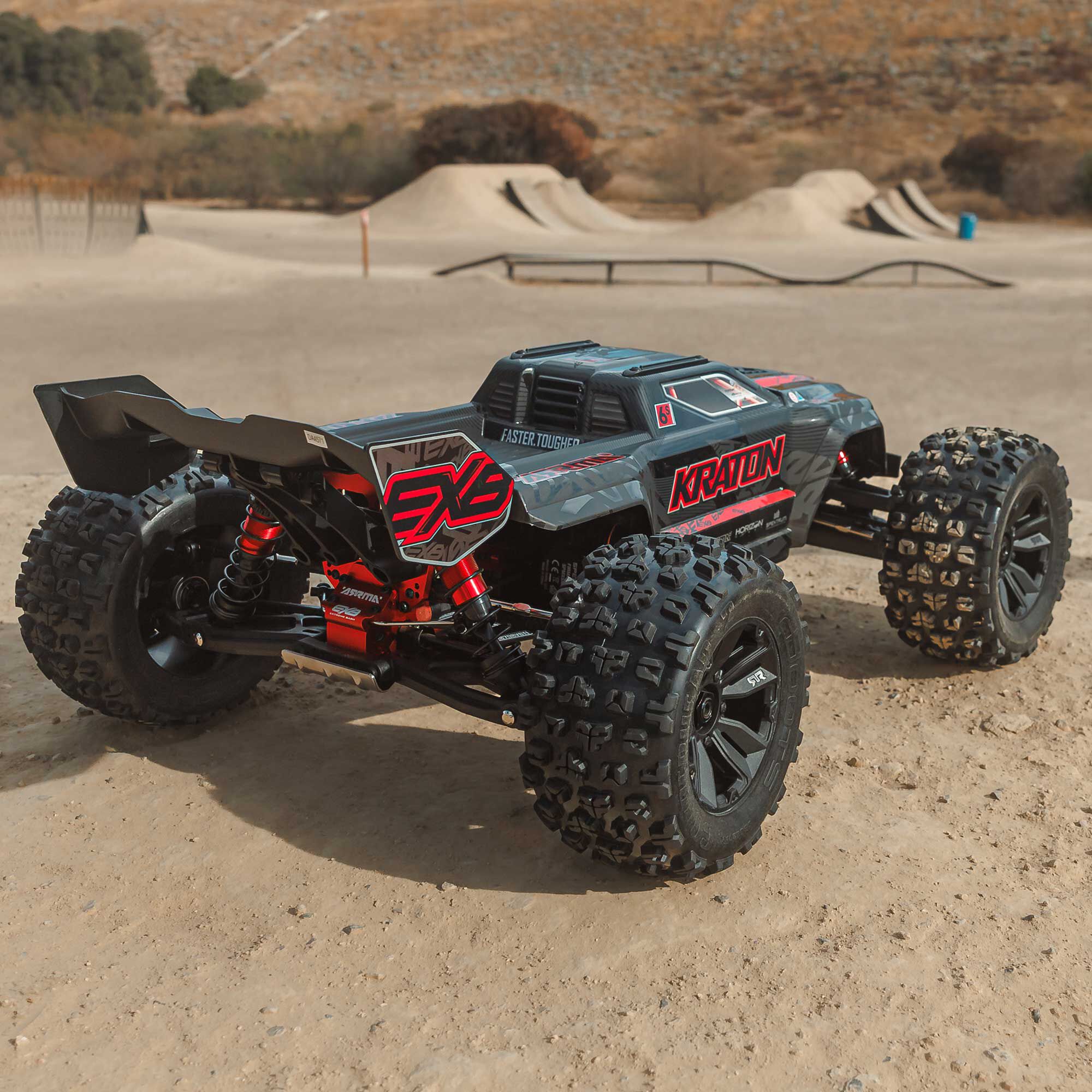 1/8 KRATON 6S EXB 4X4 RTR ���귯�� ���ǵ� Ʈ��, ����
