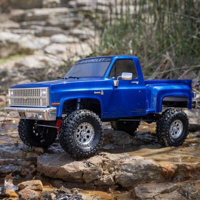 1/10 SCX10 III Base Camp 1982 Chevrolet K10 4X4 RTR Brushed Rock Crawler, Blue 1/10 SCX10 III Base Camp 1982 Chevrolet K10 4X4 RTR Brushed Rock Crawler, Blue