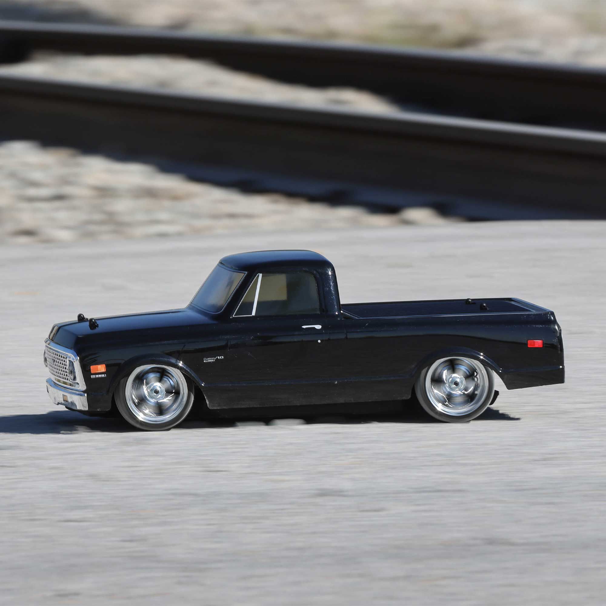 Losi 1 10 1972 Chevy C10 V100 AWD Pickup Truck Brushed RTR Black Horizon Hobby