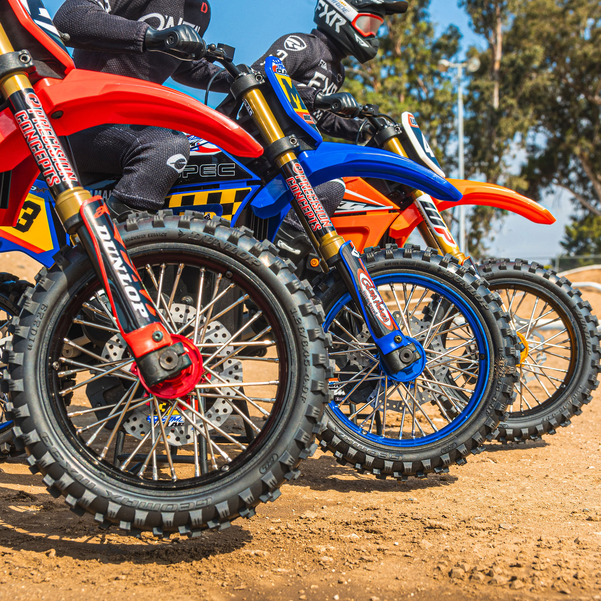 Pro-Line Racing 1/4 Pro-Spec Aluminum V2 Bead Front Wheel Assembled Blue