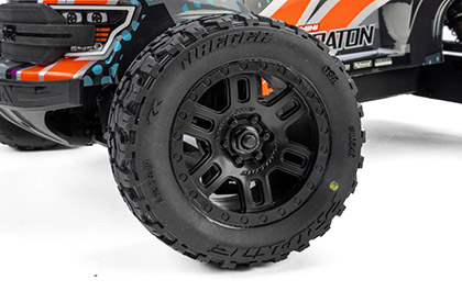 Balanced Stability for the Pro-Line Jaeger Front/Rear MT Tires MTD 12mm Black Split Six