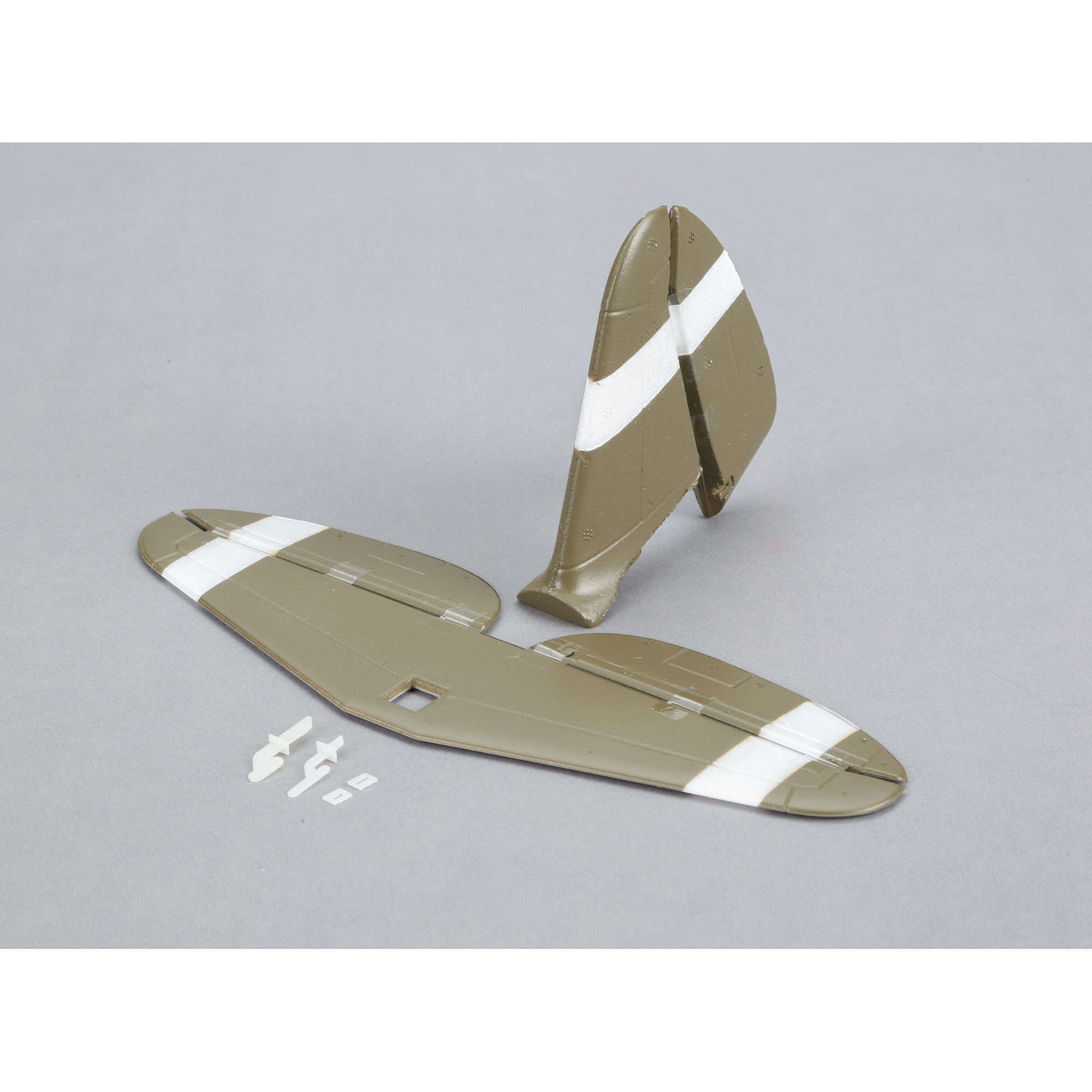 E-flite Tail Set with Accessories UMX P-47 BL