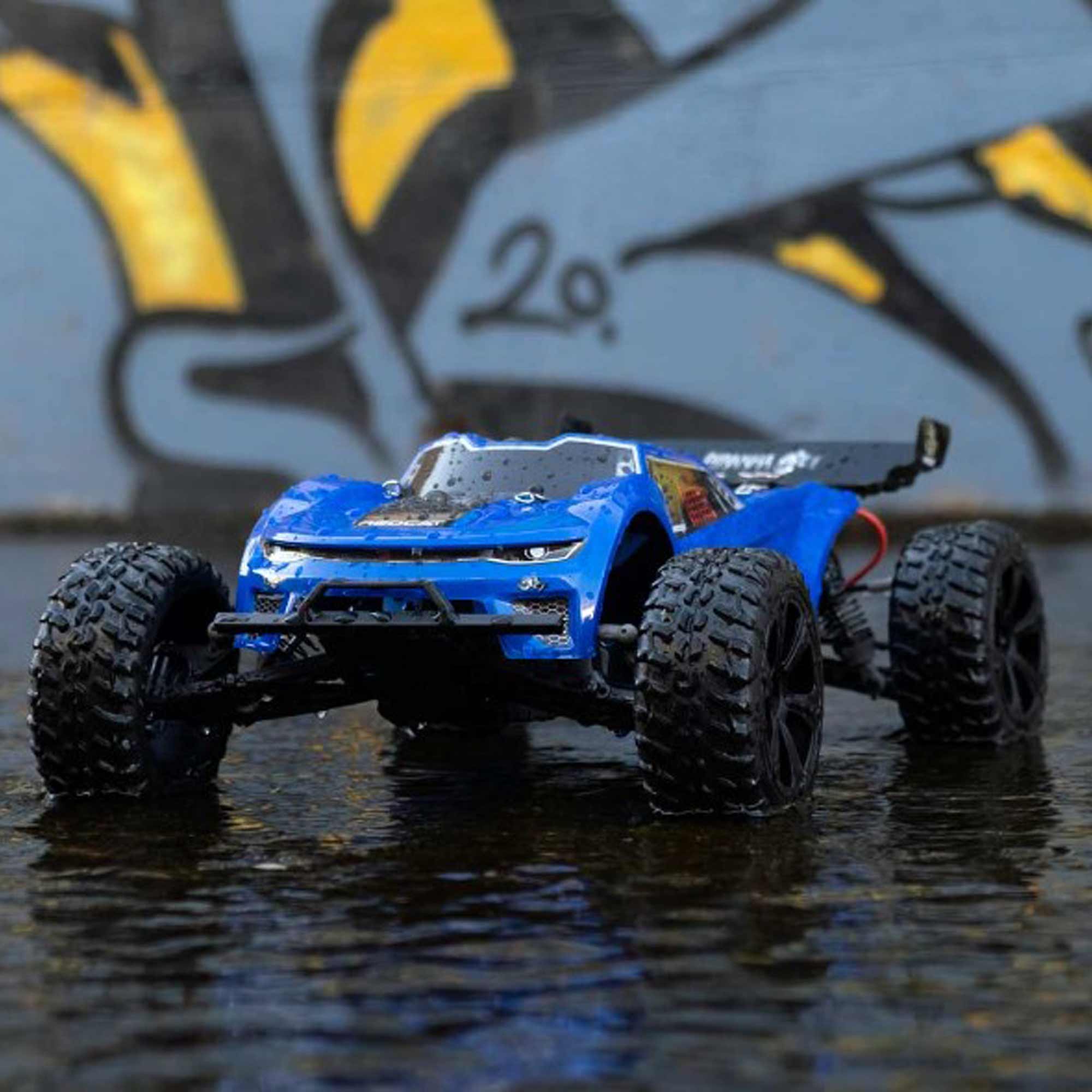 1/10 Piranha TR10 2WD Electric Truggy, RTR