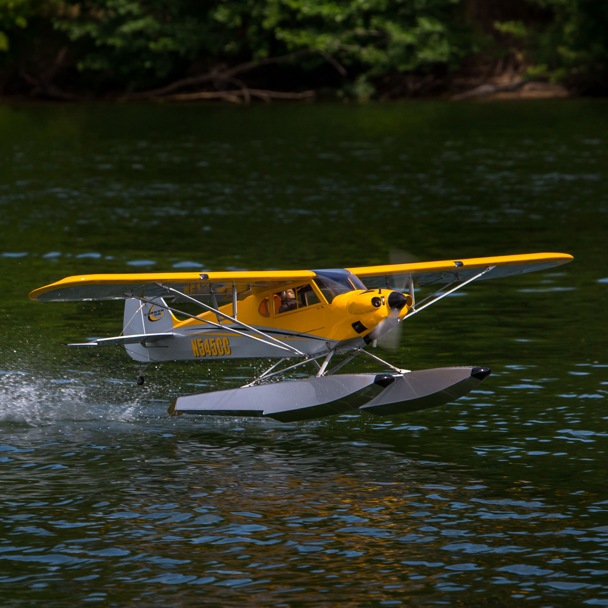 [���ܼ�] HAN5065 [Hanger9] ���ָ� ����� 2.3M Carbon Cub 15cc ARF