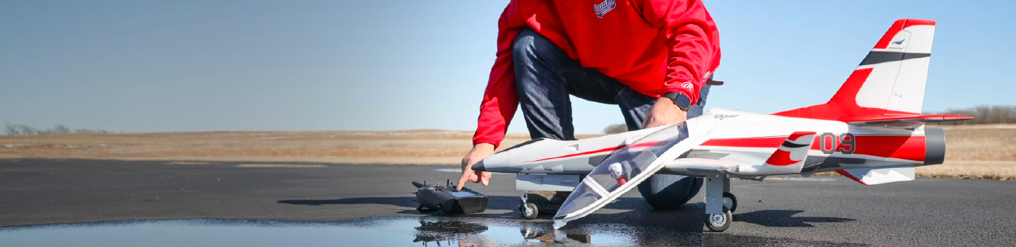 Acronyms and Assembling of RC Airplanes: From Kits to RTF